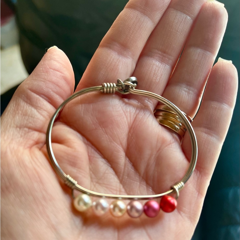 Luca & Danni Scarlet Ombré Crystal Pearl Bangle